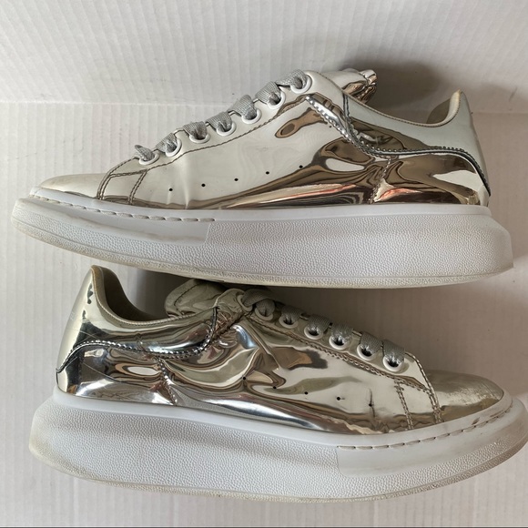 Alexander McQueen Oversized Sneakers - Picture 10 of 15